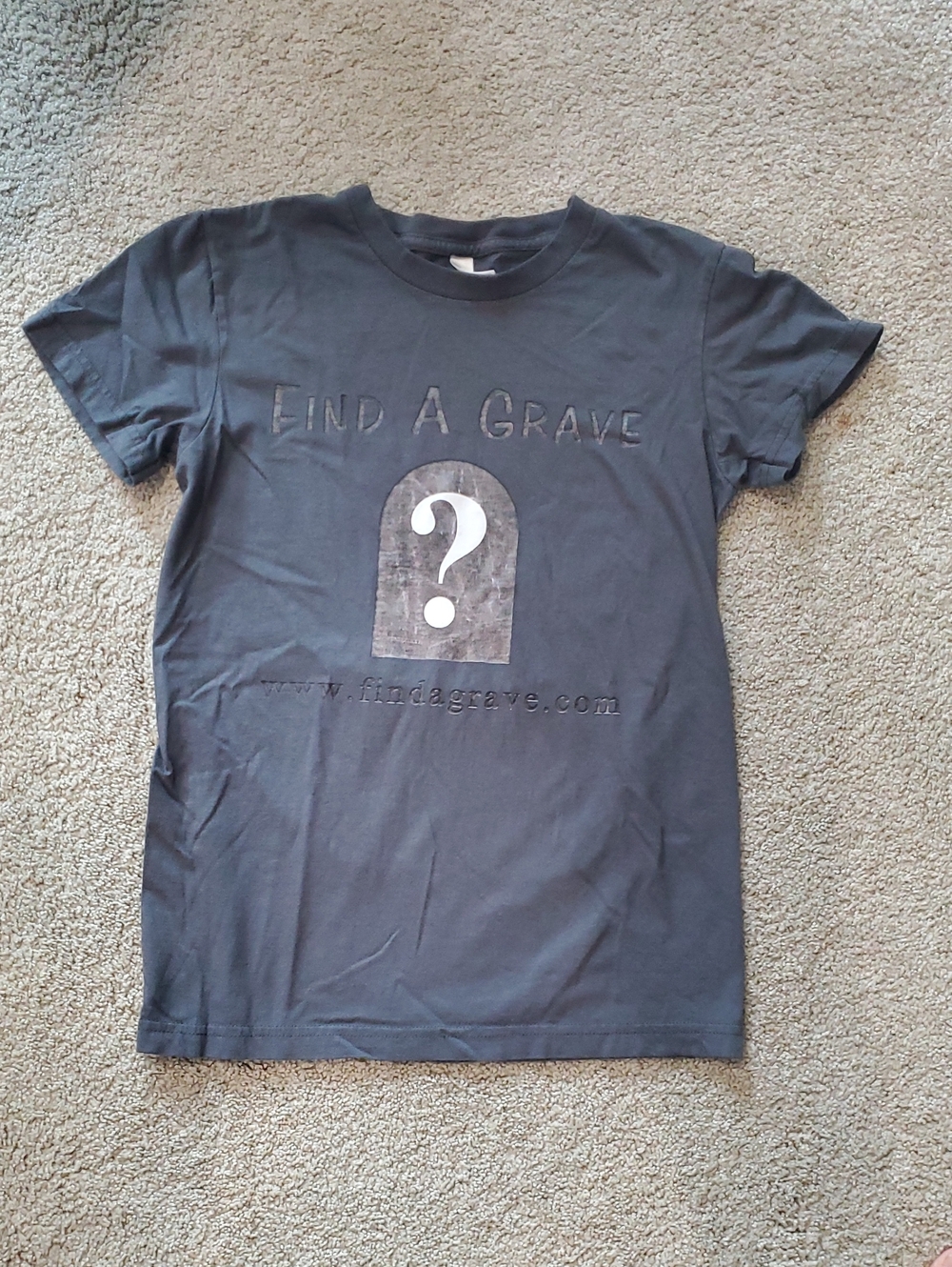 American Apparel Charcoal Gray 'Find A Grave' Graphic Tee